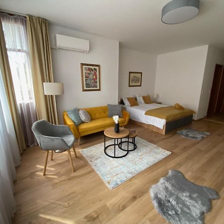 Lovag8 Apartment Budapest Eksteriør bilde