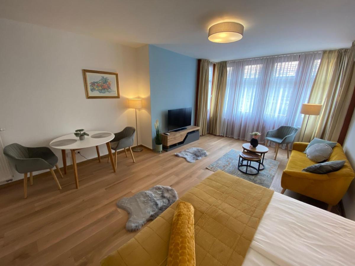 Lovag8 Apartment Budapest Eksteriør bilde